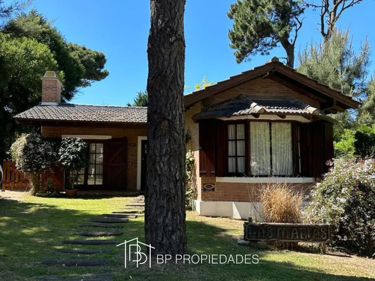 Cipreses al 900, Pinamar